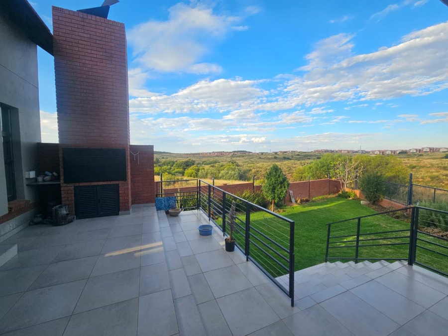 3 Bedroom Property for Sale in Wild Olive Estate Free State